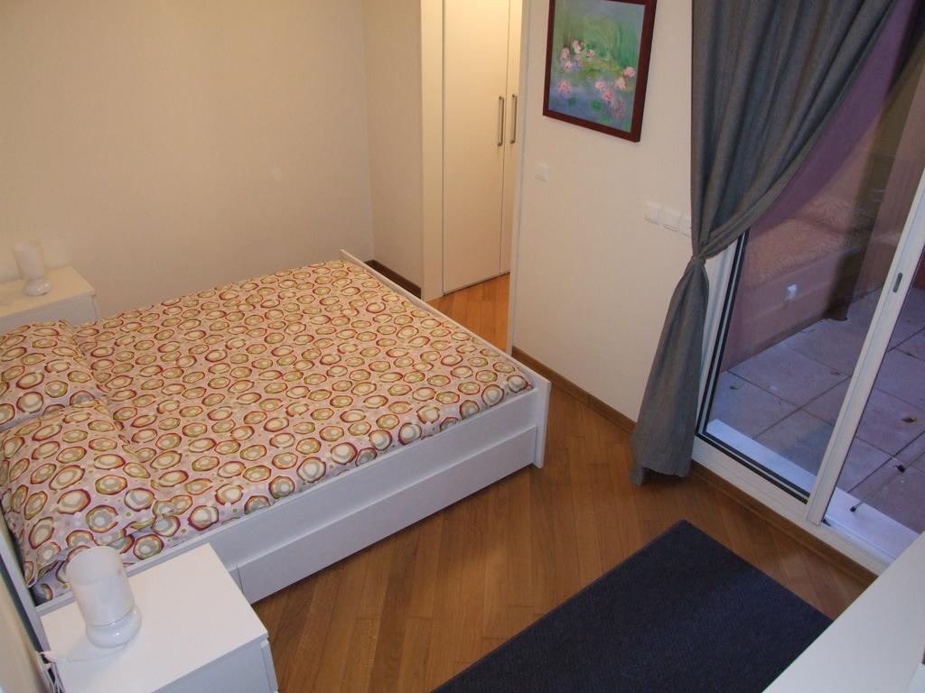Appartement Au Chateau Vallaya Ментона Экстерьер фото