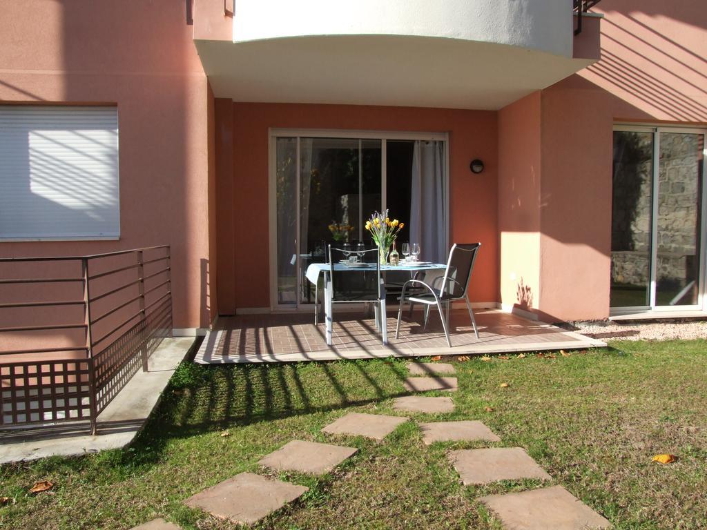 Appartement Au Chateau Vallaya Ментона Экстерьер фото