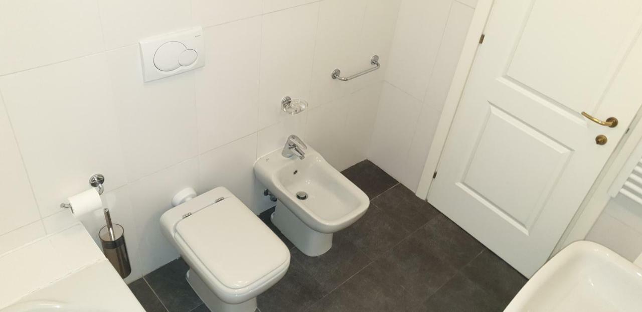 Appartement Au Chateau Vallaya Ментона Экстерьер фото